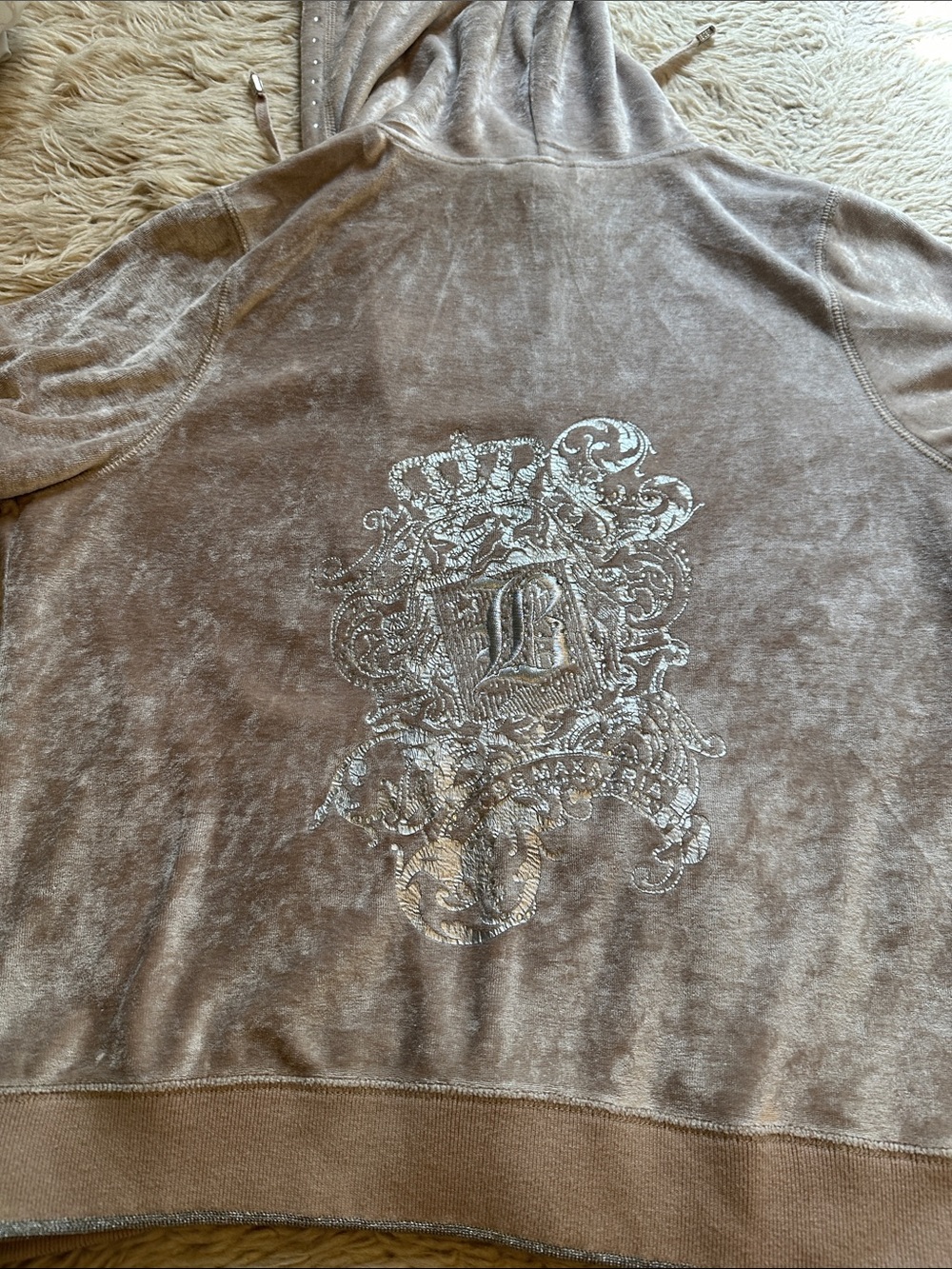 BCBGMaxAzria Taupe Velour Short-Sleeve Hoodie & Joggers Set - Picture 8 of 12